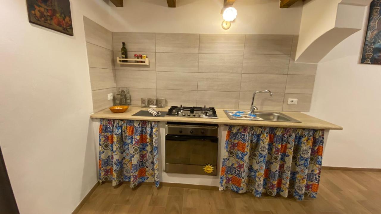 Pietro Holiday Home กัสเตลลัมมาเร เดล โกลโฟ ภายนอก รูปภาพ