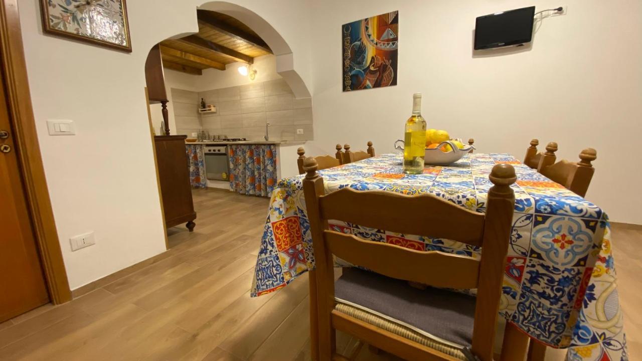 Pietro Holiday Home กัสเตลลัมมาเร เดล โกลโฟ ภายนอก รูปภาพ