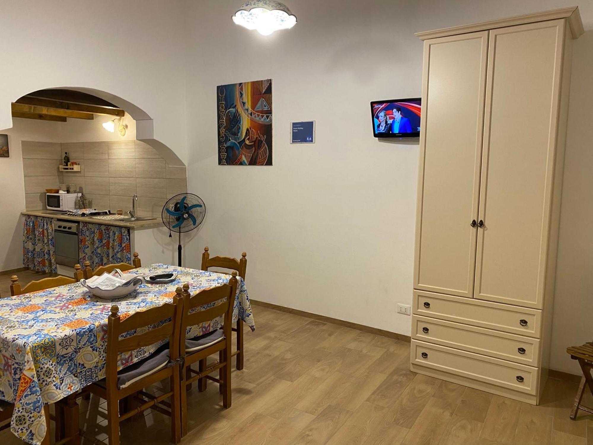 Pietro Holiday Home กัสเตลลัมมาเร เดล โกลโฟ ภายนอก รูปภาพ