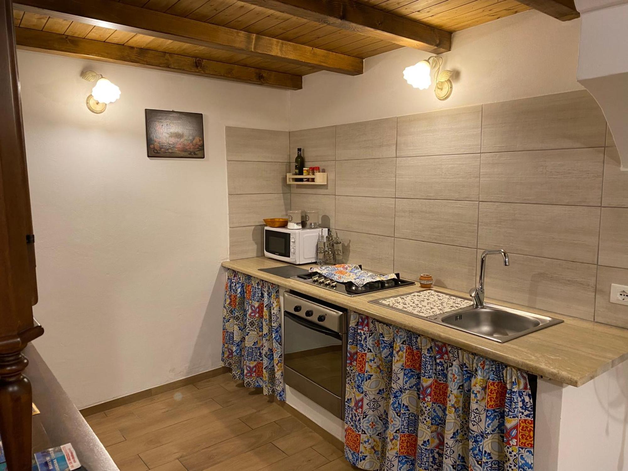 Pietro Holiday Home กัสเตลลัมมาเร เดล โกลโฟ ภายนอก รูปภาพ